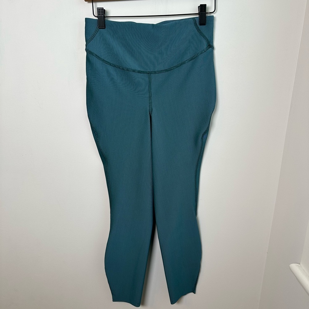 Lululemon Base Pace High-Rise Tight 25" *Two-Tone Ribbed - Picture 6 of 12